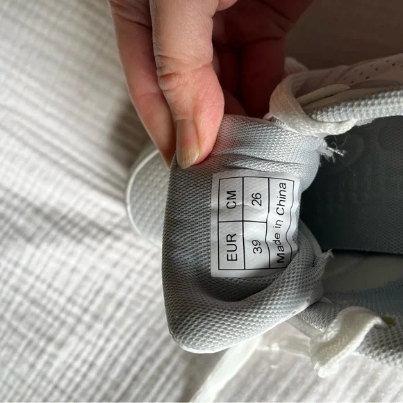 Amazon White 2in1 Roller Sneakers - Picture 7 of 7